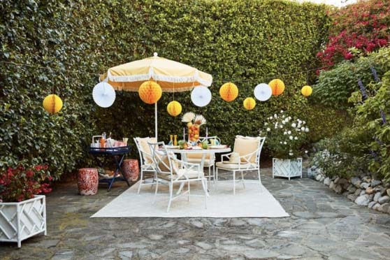 CELERIE KEMBLE FOR ONE KINGS LANE Kit 5-Pc Dining Set, White outdoor dining tables