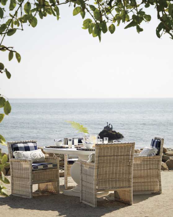 Serena and Lily Terrace Round Dining Table white outdoor dining tables