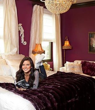 audrina patridge bedroom plum walls