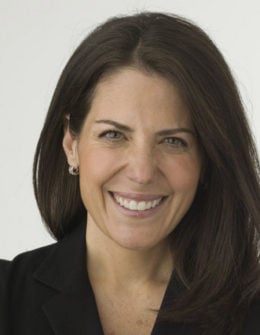 Financial expert, Jean Chatzky joined journalist and blogger, Candace Rose Anderson of the website Candie Anderson to share debt reduction tips and offers advice on how to plan for retirement.