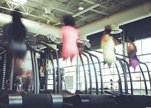"If you're somebody who has never ever run, then you might want to just start on the treadmill, and run for a minute, and then walk for a two, and then run for a minute, and walk for two." - Dr. Antoinette Cheney, DO // Running Tips And Basics For Beginners 