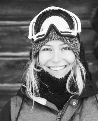 Olympic gold medalist, Jamie Anderson joined journalist and blogger, Candace Rose Anderson of the website Candie Anderson to dish on the 2014 Sochi Olympics! She dished on snowboard slopestyle, how she trains for the Olympics, what inspired her to take up the sport of snowboarding at the age of nine and much more! Image courtesy of Twitter.