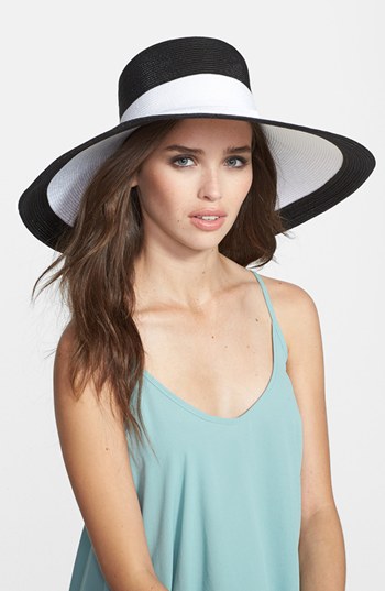 Eric Javits 'Swinger' Hat in Black and White
