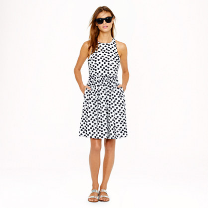  Embroidered floral racer dress Embroidered floral racer dress Embroidered floral racer dress Embroidered floral racer dress PRODUCT DETAILS Floral embroidery pretties up a classic sundress. We love any kind of flower that doesn't have us reaching for our allergy meds. A-line silhouette. 39" from high point of shoulder (based off size 6). Cotton. Bra keeps. Back zip. On-seam pockets. Lined. Machine wash. Import. This neon color is much more vibrant in person. EMBROIDERED FLORAL RACER DRESS item a5586