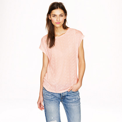  Eyelet-front linen tee Eyelet-front linen tee Eyelet-front linen tee Eyelet-front linen tee PRODUCT DETAILS We love a good high-low mix, and this tee is no exception. Drapey and relaxed with a barely there dolman sleeve, it pairs silk eyelet at the front with lightweight linen at the back. Slightly swingy fit. Body length: 25 1/2". Linen, silk front panel. Hand wash. Import. EYELET-FRONT LINEN TEE item a6246