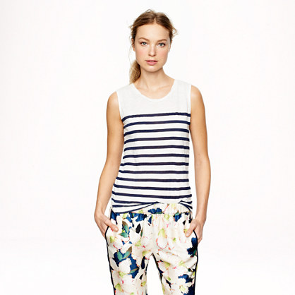  Stripe muscle tank Stripe muscle tank Stripe muscle tank PRODUCT DETAILS A new way to rock stripes—we tweaked the fit so it's the perfect blend of tomboy and girly. Slightly loose fit. Body length: 25". Cotton. Shirttail hem. Hand wash. Import. STRIPE MUSCLE TANK item a6881