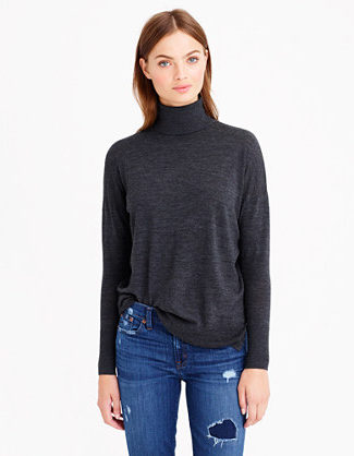 J.Crew FEATHERWEIGHT MERINO WOOL BOYFRIEND TURTLENECK item b0572 in Hthr Carbon