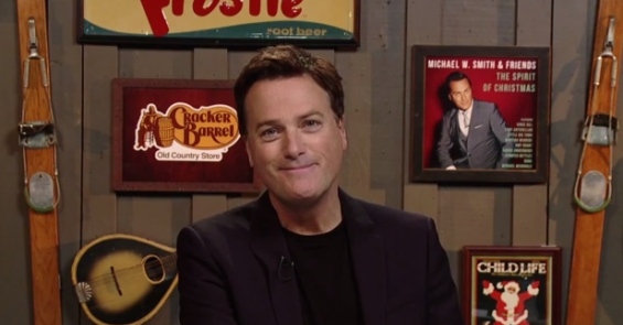Cracker Barrel Old Country Store partnered with Michael W. Smith on his recent "Hymns" album, and they're also sponsoring his upcoming tour "The Spirit of Christmas"!