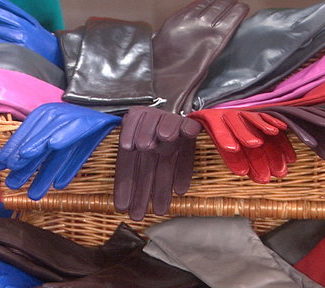 I ordered my pair of Portolano Classic Leather Gloves with Cashmere Lining from Jill Martin's Today show Jill's Steals and Deals Segment (Wednesday, December 3, 2014)