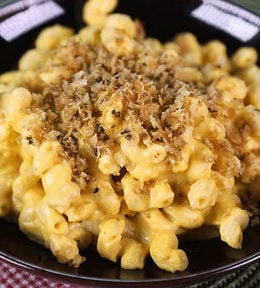 Learn to make the delicious lightened up squash mac and cheese that Clinton Kelly made on "The Chew" on Wednesday, January 7, 2015.