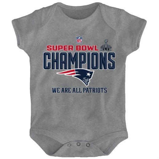 New England Patriots Newborn Gray Super Bowl XLIX Champions Trophy Collection Locker Room Creeper Onesie