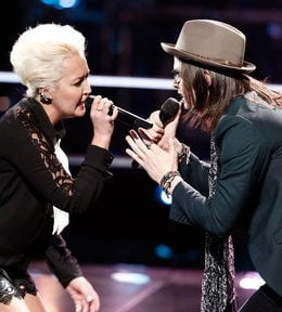 The Voice Season 8 Episode 7. Battle Rounds: Meghan Linsey vs. Paul Pfau Battle The Beatles classic song "Don't Let Me Down."