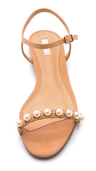 Schutz Darussa Imitation Pearl Sandals in Pale Peach