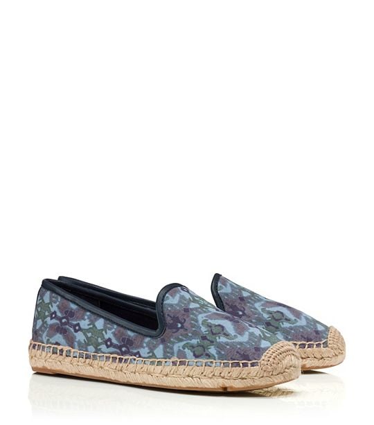 Tory Burch RIVERA PRINTED FLAT ESPADRILLE in Isola Small B/Tory Navy