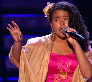 Video: America's Got Talent season 10 episode 8: Judge Cuts. 13 year old singer Alondra Santos sings "Cucurrucucu Paloma" beautifully!