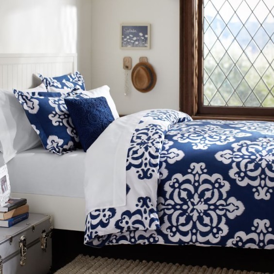 Pottery Barn Teen Ikat Medallion Duvet Cover + Sham
