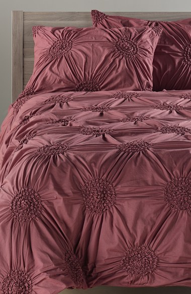 Nordstrom at Home 'Chloe' Duvet Cover in Red Jelly