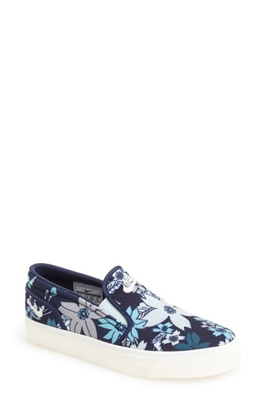 Nike 'Toki' Floral Print Slip-On Sneaker (Women) in Midnight Navy