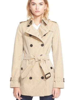 Burberry London 'Sandringham' Short Slim Trench Coat in Honey