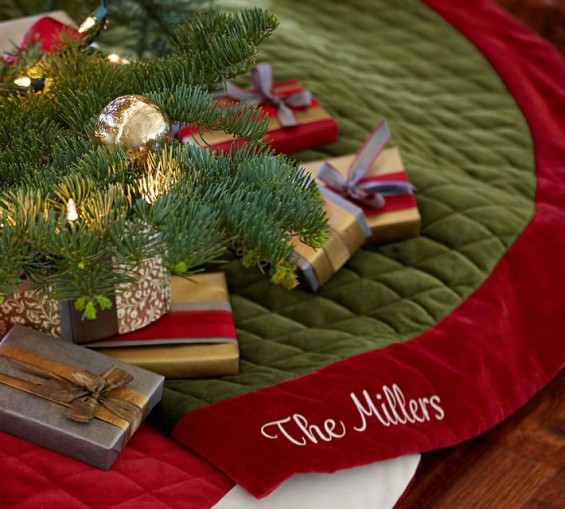 Pottery Barn VELVET TREE SKIRT, GREEN WITH RED CUFF