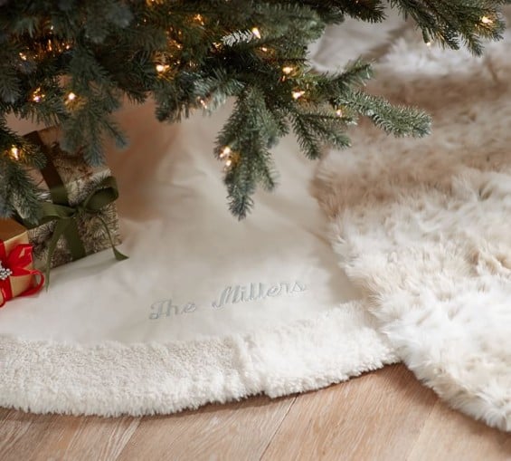 Pottery Barn VELVET TREE SKIRT WITH FAUX SHEEPSKIN BORDER