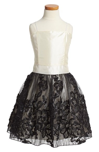 Un Deux Trois Floral Appliqué Party Dress (Big Girls) in Ivory and Black