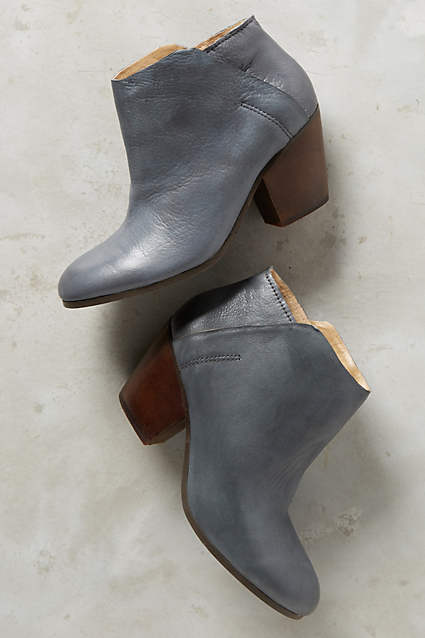 Latigo Sonoma Ankle Boots in Grey