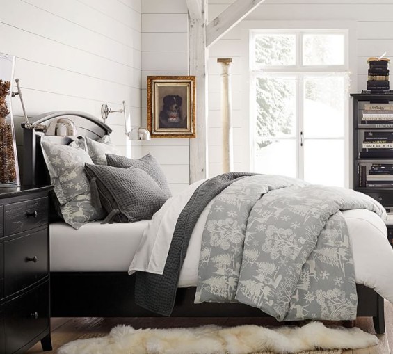 Pottery Barn CHLOE STORAGE BED in Black, Mahogany Stain or Antique White