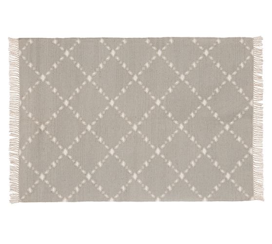 DOT 'N DASH RECYCLED YARN INDOOR/OUTDOOR RUG - GRAY Pottery Barn