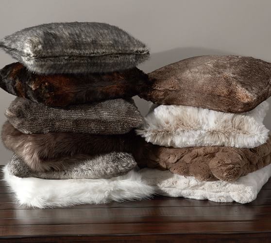FAUX FUR PILLOW COVER Pottery Barn Presidents Day Sale