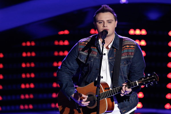 See Jared Harder of Team Blake Shelton perform country singer Kacey Musgraves hit song "Merry Go Round" on "The Voice" season 10 episode 6 blind auditions.
