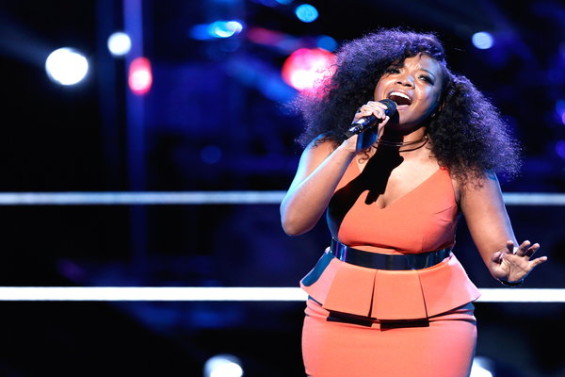  Watch The Voice Season 10 Episode 11 Knockout Premiere Night Two: See former backup singer Tamar Davis of Team Christina Aguilera perform Sam Smith's hit song "Lay Me Down" on Tuesday, March 29, 2016.