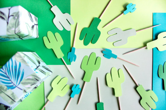 12 Cacti Cupcake Toppers PaperlyPress