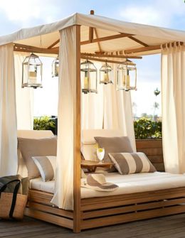 Pottery Barn MADERA TEAK DAYBED