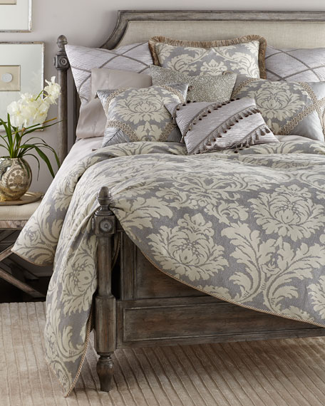 Sweet Dreams King Geordi Damask Duvet Cover Platinum/Ivory Horchow