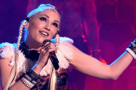  Watch The Voice Season 10 Episode 18 Video: See The Voice Season 10 Team Blake key advisor, Gwen Stefani perform the song "Misery" from her new album "This Is What the Truth Feels Like" on Tuesday, April 18, 2016.