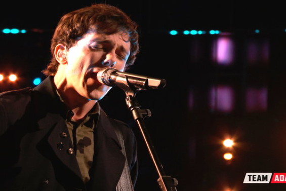  Watch The Voice Season 10 Episode 15 Live Playoffs, Night 2 Videos: See singer-songwriter Owen Danoff sing Family Of The Year's hit song "Hero" on Tuesday, April 12, 2016.