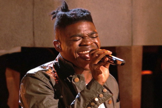  Watch The Voice Season 10 Top 11 Performances Episode 19: See the talented Paxton Ingram of Team Blake Shelton perform Tasha Cobbs gospel hit song "Break Every Chain" on Monday, April 25, 2016.
