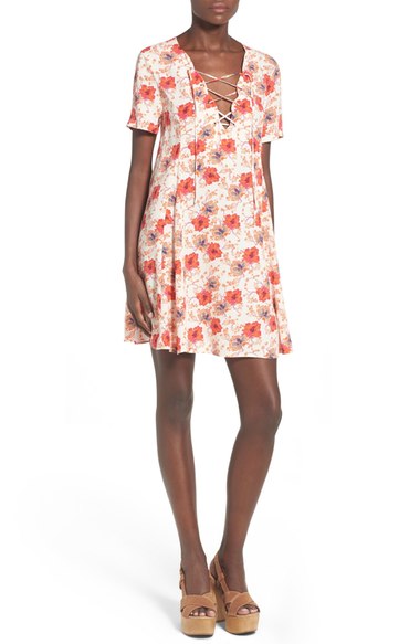 ASTR Lace-Up Shift Dress Pink Peach Floral lace-up dresses spring 2016