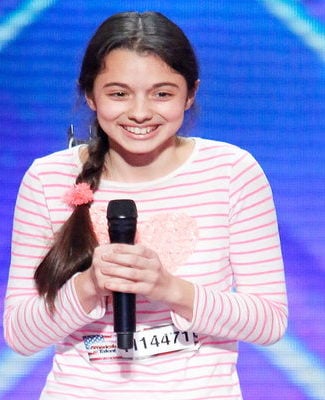 Watch America's Got Talent Season 11 Episode 1: See talented 13 year old opera singer Laura Bretan of Chicago, Illinois wow the crowd and the judges with her amazing performance! Can you believe she's only in the eighth grade?