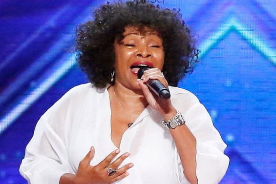  Singer Ronee Martin (age 62) of Columbia, Virginia has been singing for 56 years. Tonight she impressed the judges and the crowd with her beautiful cover of Bonnie Raitt's hit song "I can't make you love me" and Aretha Franklin's "Natural Woman."