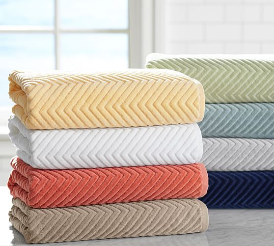 CHEVRON SCULPTED 650-GRAM WEIGHT BATH TOWELS Pottery Barn Summer Warehouse Clearance Sale