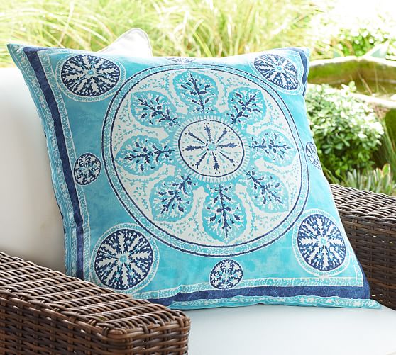Pottery Barn MALIBU MEDALLION INDOOR/OUTDOOR PILLOW pottery barn pillows sale 30% off