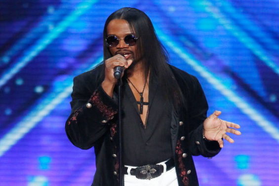  Watch America's Got Talent Season 11 Episode 6: See 50 year old singer/massage therapist RL Bell of Houston, Texas perform Billy Paul's classic song "Me and Mrs. Jones" for the crowd. This was hands down my favorite performance of the night! RL's voice is spectacular!