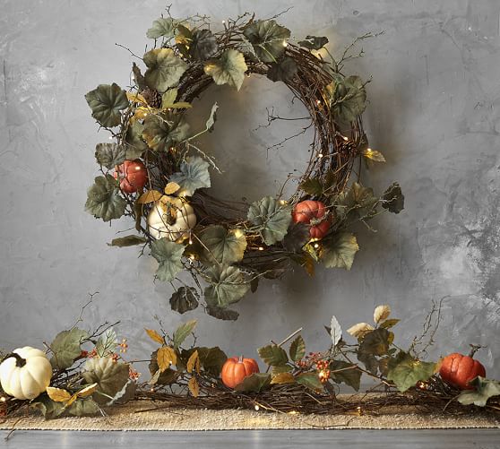 Pottery Barn LIT NATURAL PUMPKIN WREATH & GARLAND 