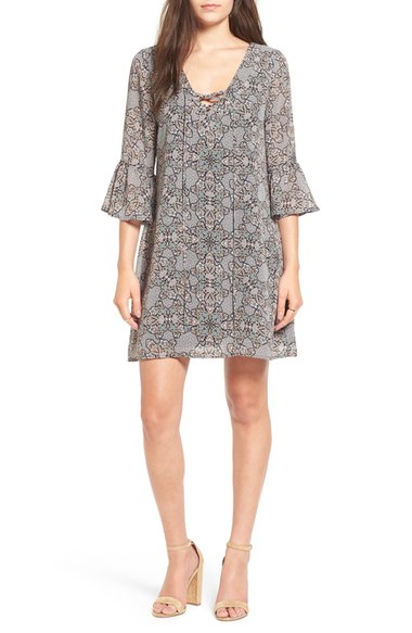 Speechless Print Bell Sleeve Lace-Up Shift Dress Bktan bell sleeve dresses fall 2016