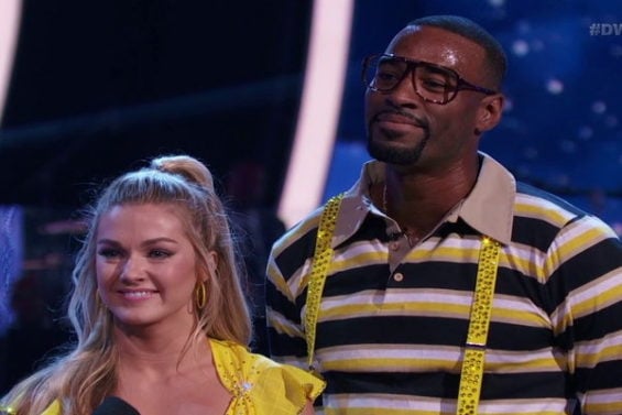  Watch Dancing With The Stars Season 23 Episode 2 Videos: Monday, September 19, 2016. See former Detroit Lions star Calvin Johnson, Jr. (Steve Urkel) and partner Lindsay Arnold (Laura Winslow) dance a nerdy foxtrot with a twist to the tune of the "Family Matters" theme song.
