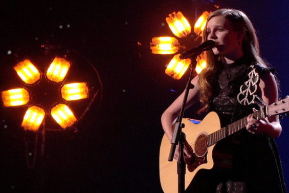 Watch America's Got Talent Season 11 Episode 20 Videos: Tuesday, September 6, 2016. See talented 12 year old singer Kadie Lynn wow Simon Cowell, Howie Mandel, Mel B, Heidi Klum, the audience and all of us at home with her cover of Lee Ann Womack's hit song "I Hope You Dance!"