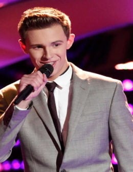 Watch The Voice Season 11 Episode 2 Blind Auditions Premiere Videos: Monday, September 19, 2016. See talented 16 Riley Elmore of West Dundee, Illinois cover Frank Sinatra's classic song "The Way You Look Tonight." He even sang a duet with Adam Levine! They sounded beautiful together. Did you watch? He got two chair turns (Blake Shelton and Adam Levine) and chose Adam as his coach.