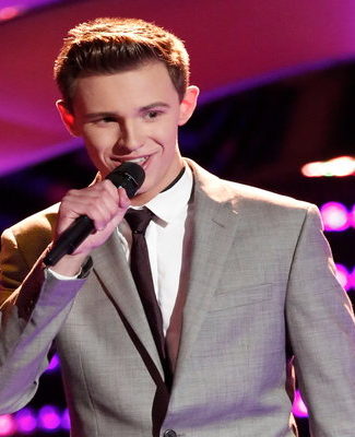 Watch The Voice Season 11 Episode 2 Blind Auditions Premiere Videos: Monday, September 19, 2016. See talented 16 Riley Elmore of West Dundee, Illinois cover Frank Sinatra's classic song "The Way You Look Tonight." He even sang a duet with Adam Levine! They sounded beautiful together. Did you watch? He got two chair turns (Blake Shelton and Adam Levine) and chose Adam as his coach.